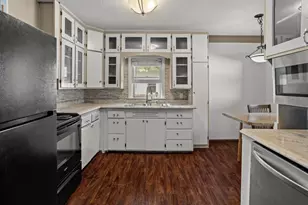 405 14th St N, Moorhead, MN 56560 - Photo 15