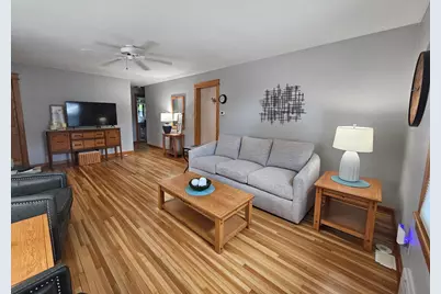 701 N Auburn Avenue, Eveleth, MN 55734 - Photo 9