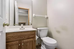 3849 Stonehaven Ct, Anoka, MN 55303 - Photo 15