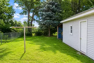 114 Fairfax St, Winona, MN 55987 - Photo 11