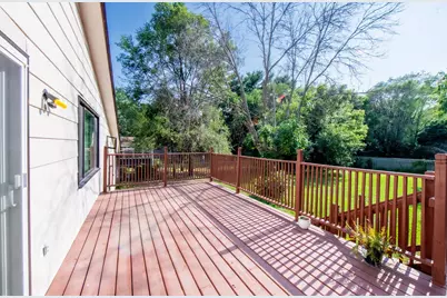 8106 Groveland Road, Mounds View, MN 55112 - Photo 45