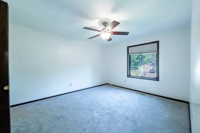 8106 Groveland Road, Mounds View, MN 55112 - Photo 19