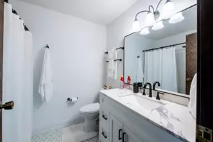 8106 Groveland Rd, Mounds View, MN 55112 - Photo 15