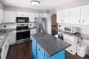 14494 Upper Guthrie Ct, Apple Valley, MN 55124 - Photo 13