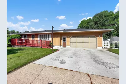 113 Circle Drive, Thief River Falls, MN 56701 - Photo 3