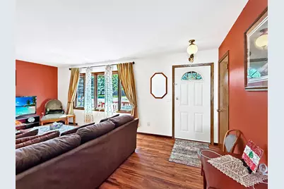 113 Circle Drive, Thief River Falls, MN 56701 - Photo 5