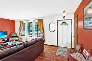 113 Circle Dr, Thief River Falls, MN 56701 - Photo 5