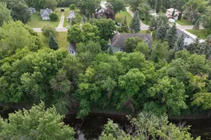 701 3rd Ave NE, Roseau, MN 56751 - Photo 5