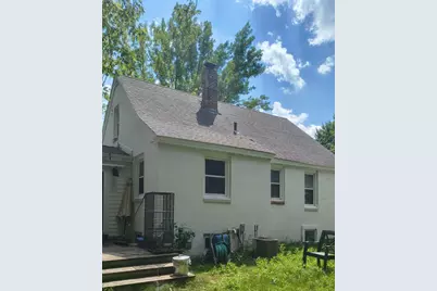 335 E Hughes Street, New Richmond, WI 54017 - Photo 5