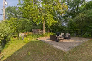 1084 Bradley St, Saint Paul, MN 55130 - Photo 25
