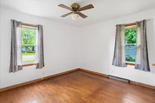 503 S 9th St, La Crescent, MN 55947 - Photo 5