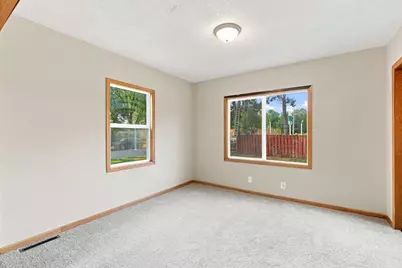 4209 Zane Avenue N, Robbinsdale, MN 55422 - Photo 11