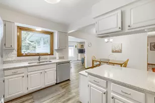 2981 Farrington Ave, Roseville, MN 55113 - Photo 11