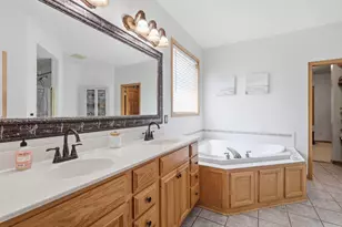 1809 Michigan Dr, Northfield, MN 55057 - Photo 17
