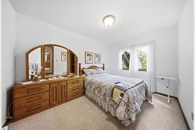 4852 Hillvale Avenue N, Oakdale, MN 55128 - Photo 25