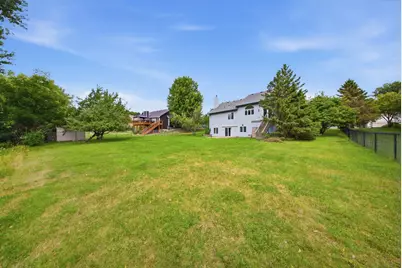 4852 Hillvale Avenue N, Oakdale, MN 55128 - Photo 39