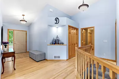 1976 Castle Court E, Maplewood, MN 55109 - Photo 17