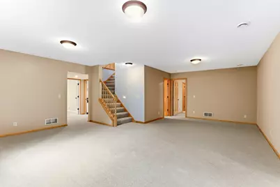 1976 Castle Court E, Maplewood, MN 55109 - Photo 27