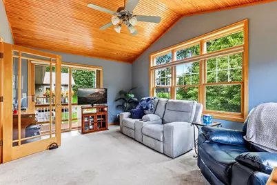 1976 Castle Court E, Maplewood, MN 55109 - Photo 15