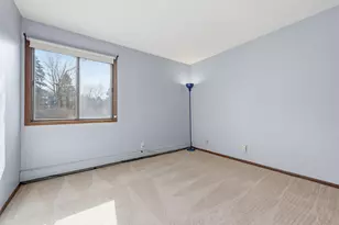 11160 Anderson Lakes Pkwy, Eden Prairie, MN 55344 - Photo 17