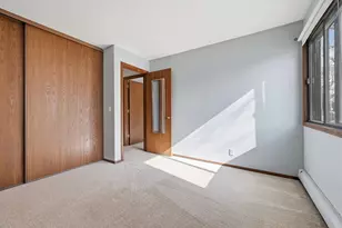 11160 Anderson Lakes Pkwy, Eden Prairie, MN 55344 - Photo 19