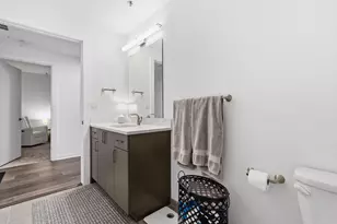 1240 2nd Street S, Minneapolis, MN 55415 - Photo 21