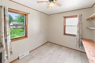 912 S 3rd Ave, Albert Lea, MN 56007 - Photo 17