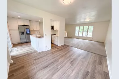 12530 30th Avenue N, Plymouth, MN 55441 - Photo 3