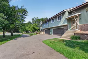 11219 Xavier Rd, Bloomington, MN 55437 - Photo 17
