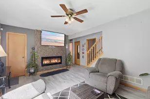 5252 Washburn Ave N, Minneapolis, MN 55430 - Photo 7