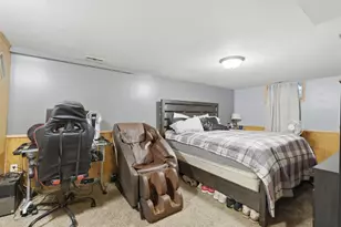 5252 Washburn Ave N, Minneapolis, MN 55430 - Photo 23