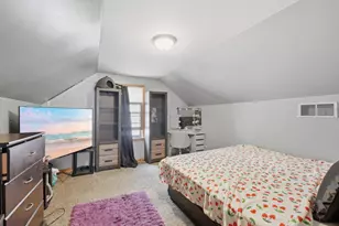 5252 Washburn Ave N, Minneapolis, MN 55430 - Photo 11