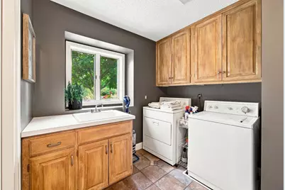 11160 Kingsborough Trail, Cottage Grove, MN 55016 - Photo 25