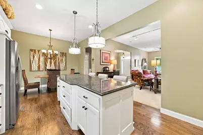 11160 Kingsborough Trail, Cottage Grove, MN 55016 - Photo 5
