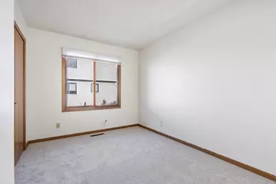 2640 Shenandoah Lane N, Plymouth, MN 55447 - Photo 15