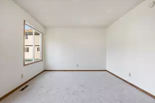 2640 Shenandoah Ln N, Plymouth, MN 55447 - Photo 23