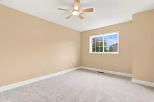 1770 Donegal Dr, Woodbury, MN 55125 - Photo 19