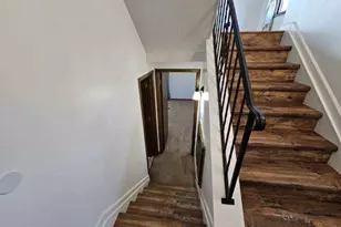 8792 N Maplebrook Cir, Brooklyn Park, MN 55445 - Photo 11