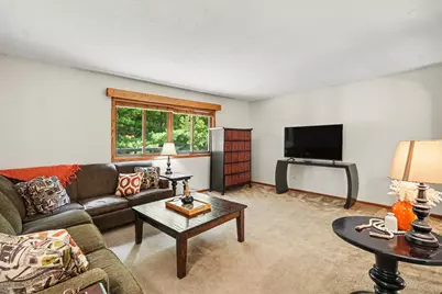536 218th Avenue NE, East Bethel, MN 55011 - Photo 5