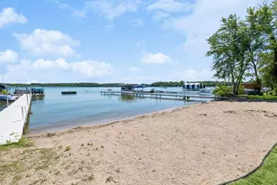 3951 Country Oaks Dr, Chanhassen, MN 55331 - Photo 49