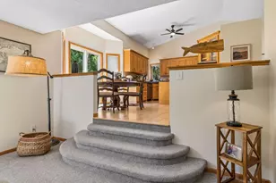 3951 Country Oaks Dr, Chanhassen, MN 55331 - Photo 27