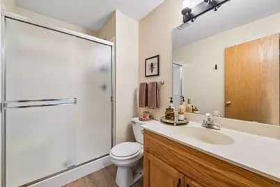 3951 Country Oaks Drive, Chanhassen, MN 55331 - Photo 35
