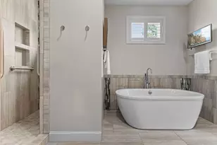 15413 Robinwood Dr, Minnetonka, MN 55345 - Photo 27