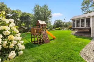 15413 Robinwood Dr, Minnetonka, MN 55345 - Photo 75