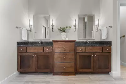 15413 Robinwood Drive, Minnetonka, MN 55345 - Photo 25