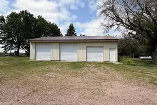 52563 County Rd, Bingham Lake, MN 56118 - Photo 13