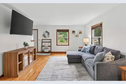 8326 Glenbrook Avenue S, Cottage Grove, MN 55016 - Photo 7