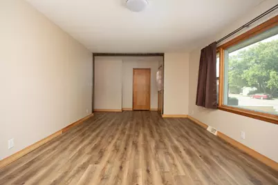 407 Fillmore Street, Alexandria, MN 56308 - Photo 3