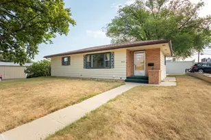 407 Fillmore St, Alexandria, MN 56308 - Photo 1
