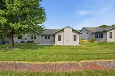 680 West River Dr, New London, MN 56273 - Photo 7